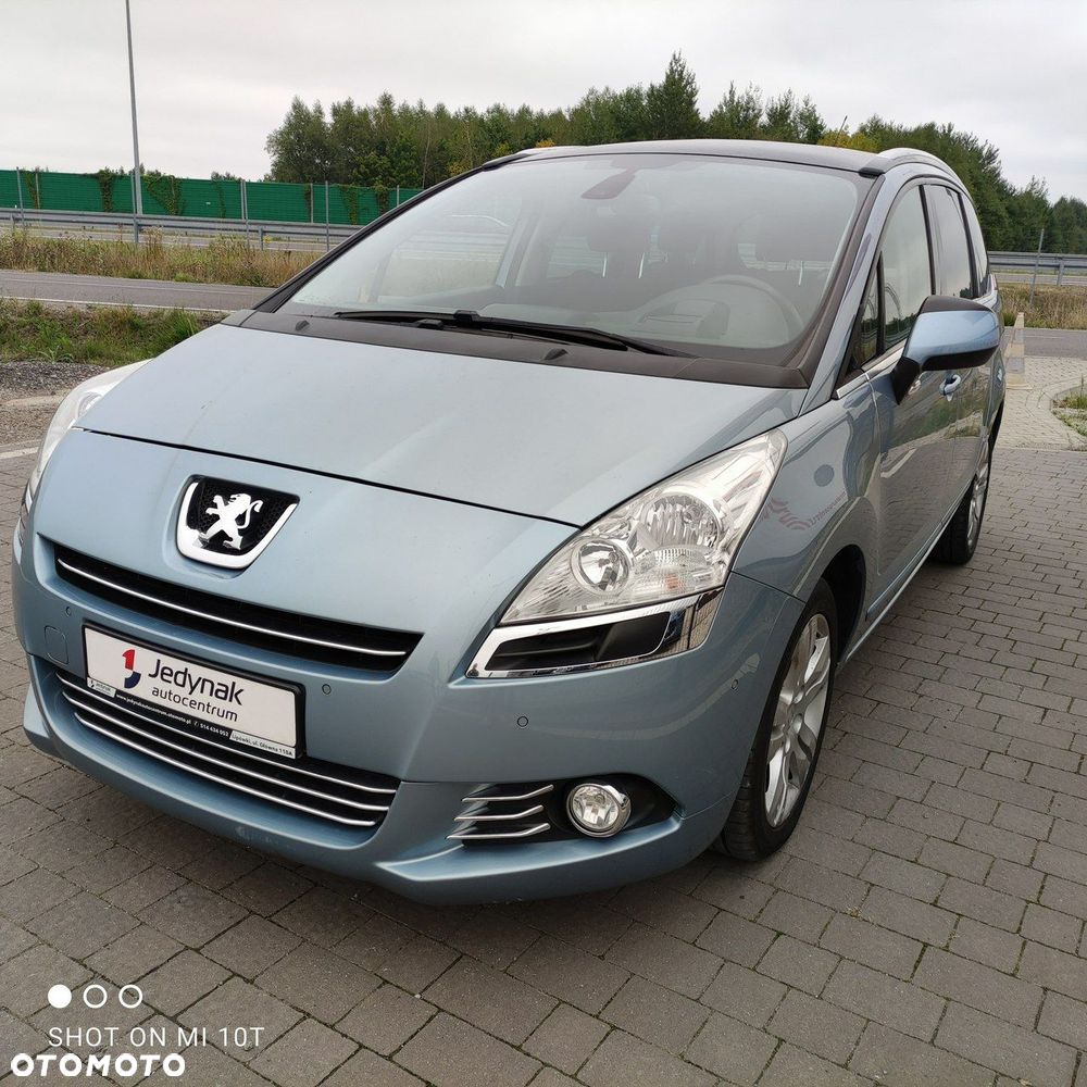 Peugeot 5008 - 3