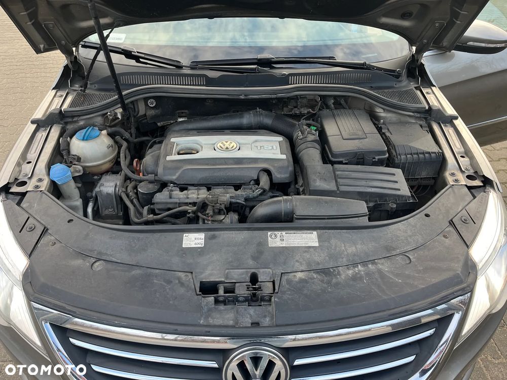 Volkswagen Passat CC 1.8 TSI - 22