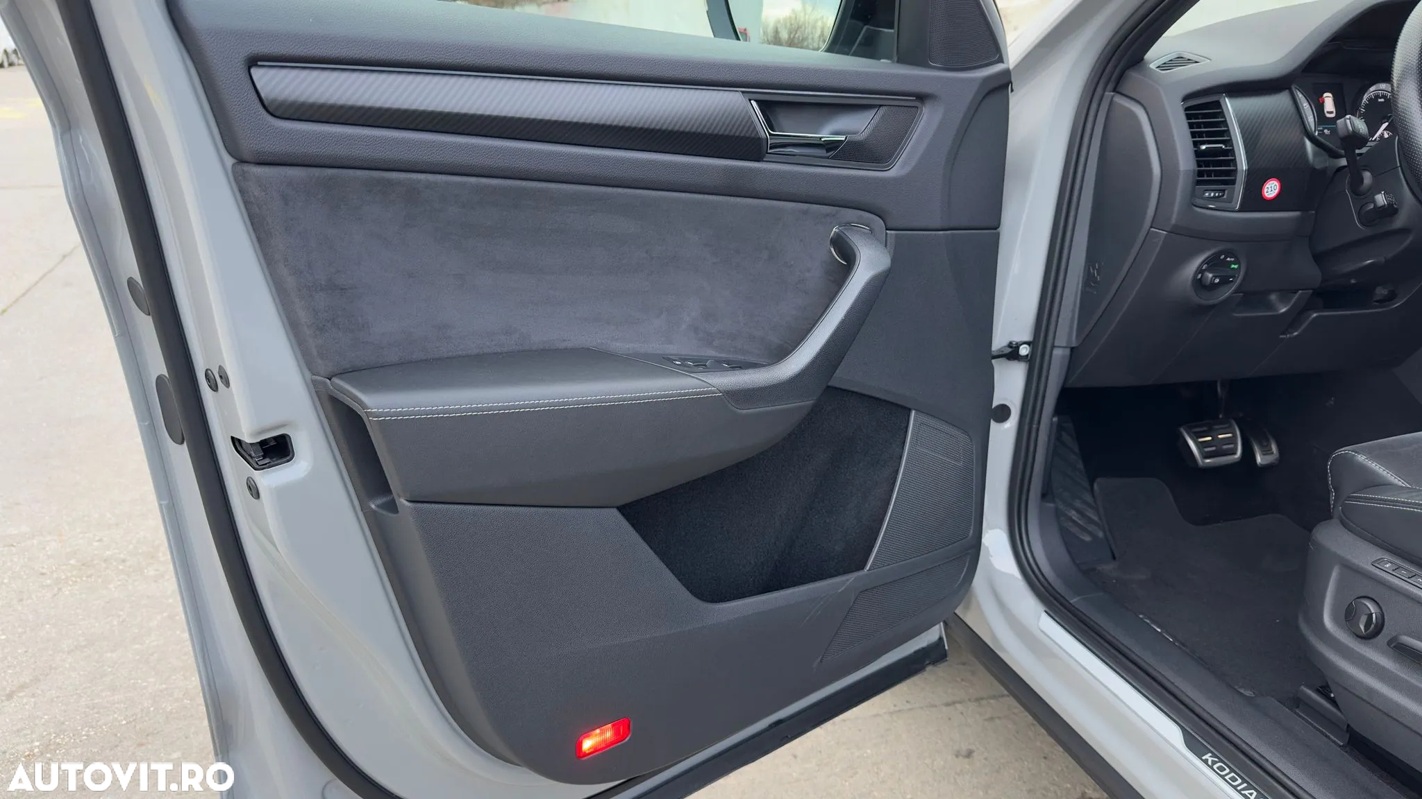 Skoda Kodiaq 2.0 TDI DSG Sportline - 17