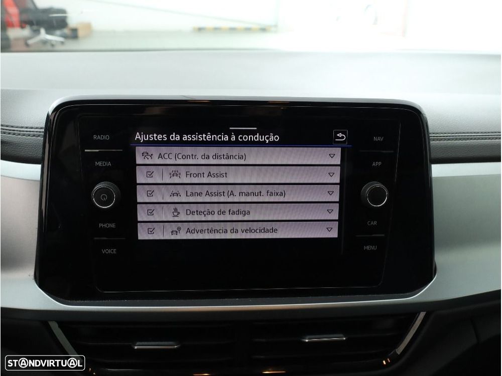 VW T-Roc 1.0 TSI Urban - 19