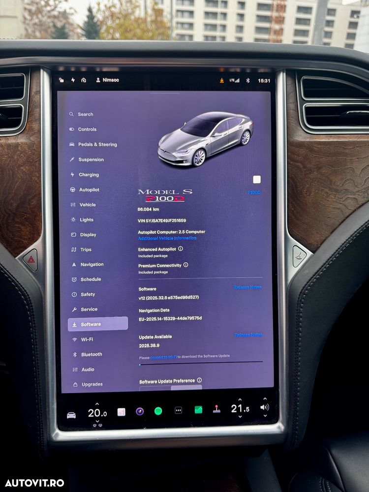 Tesla Model S Ludicrous Performance - 26