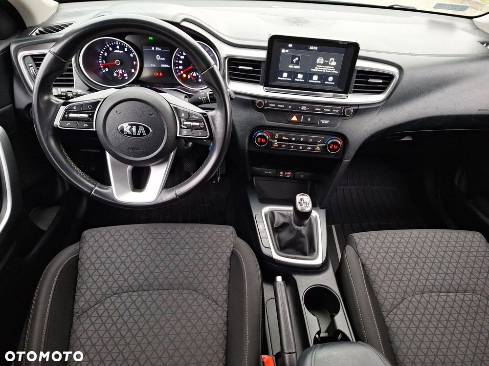 Kia Ceed 1.4 T-GDI M - 15