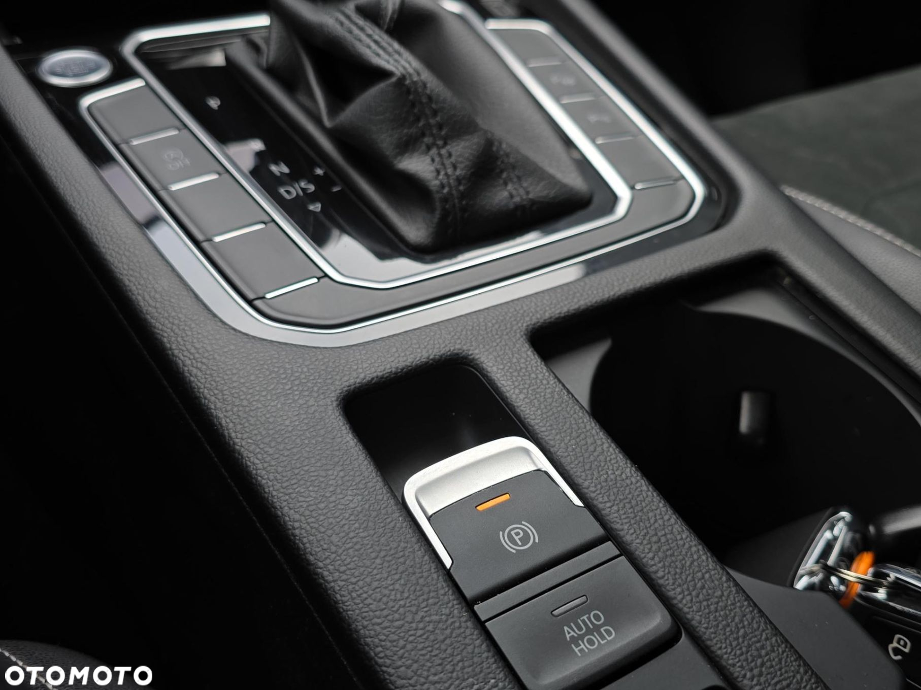 Volkswagen Passat 2.0 TDI EVO Elegance DSG - 20