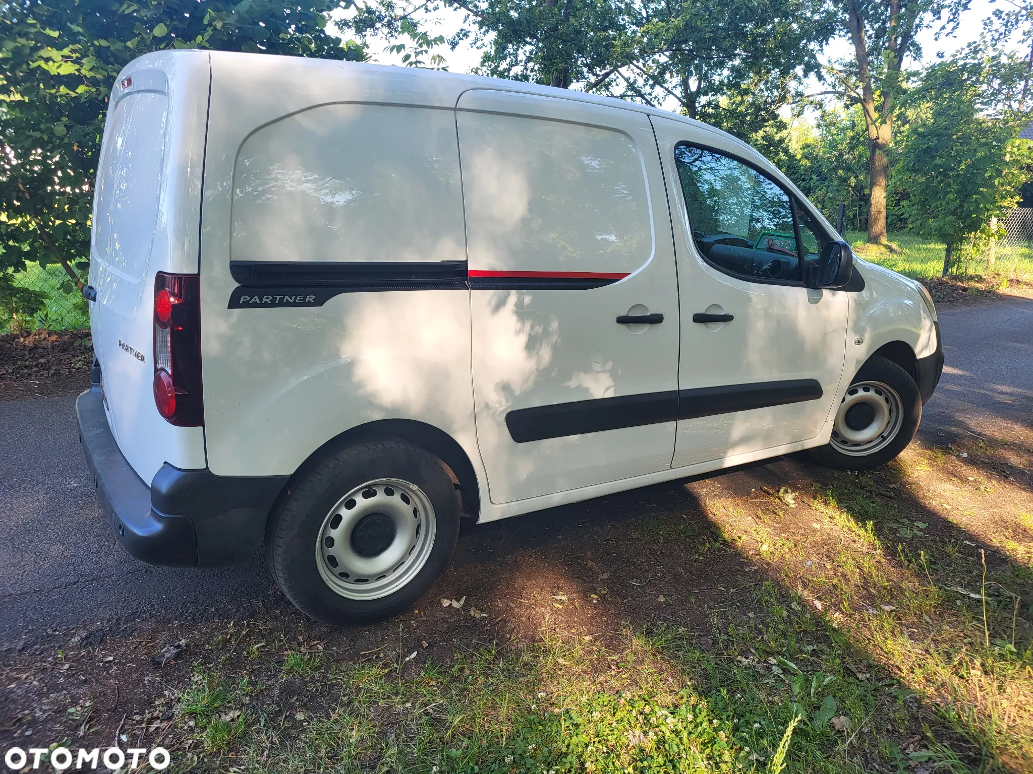 Peugeot Partner Tepee HDi 75 Esplanade - 29