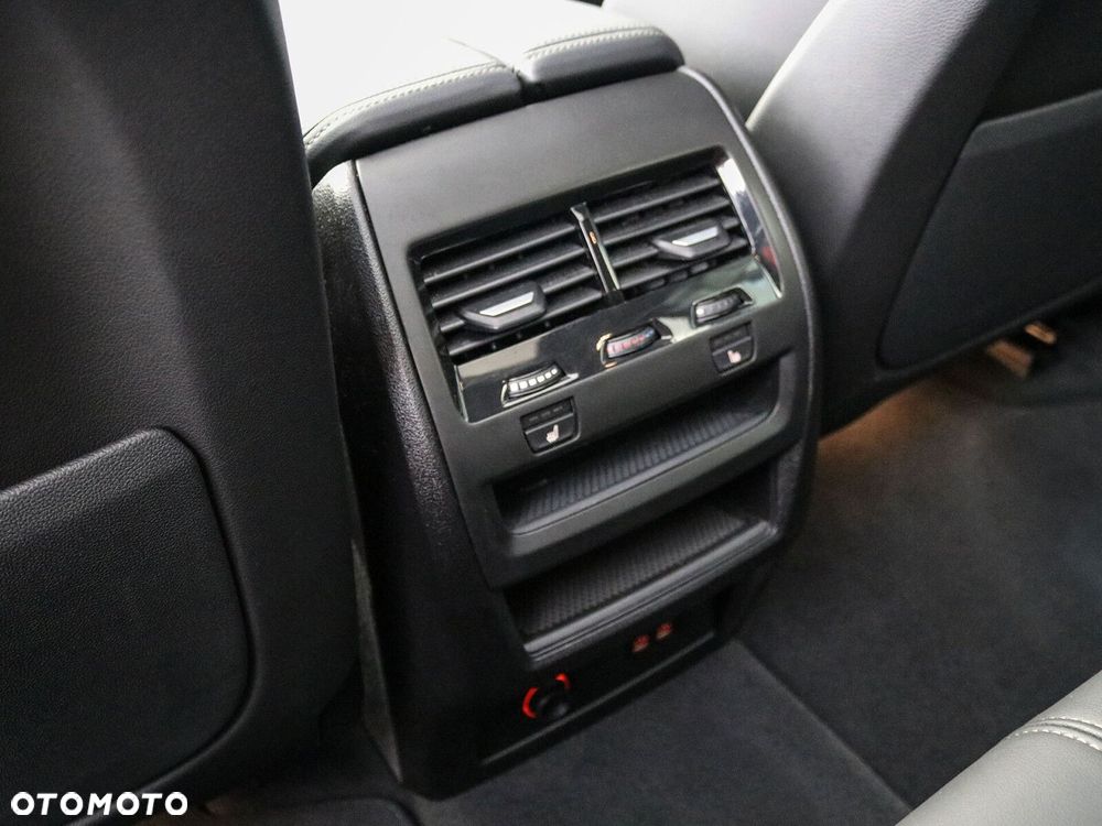 BMW X5 - 25