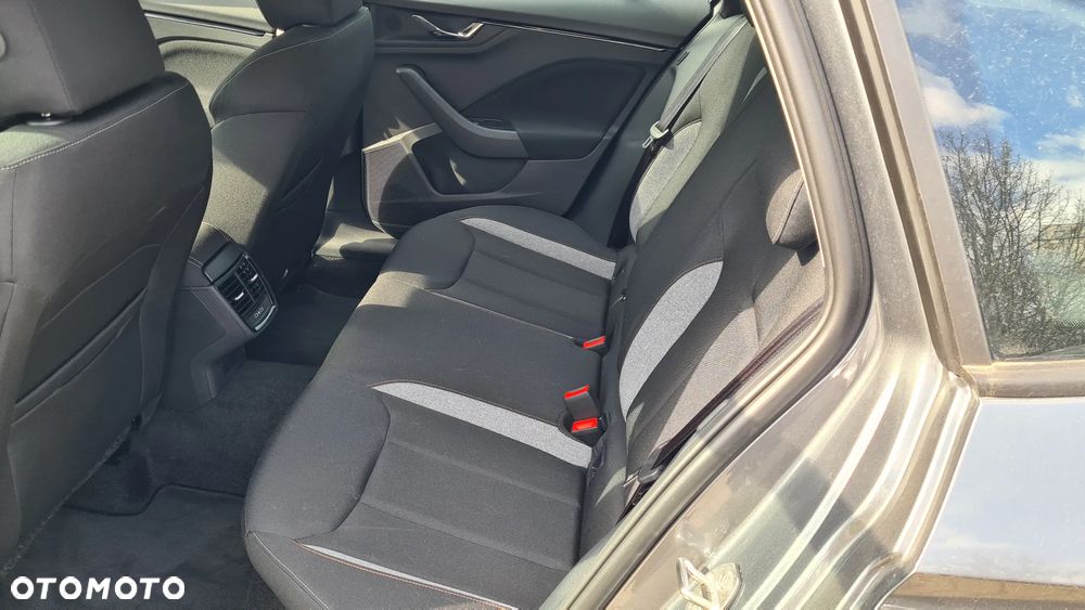 Skoda Scala 1.0 TSI Selection DSG - 14