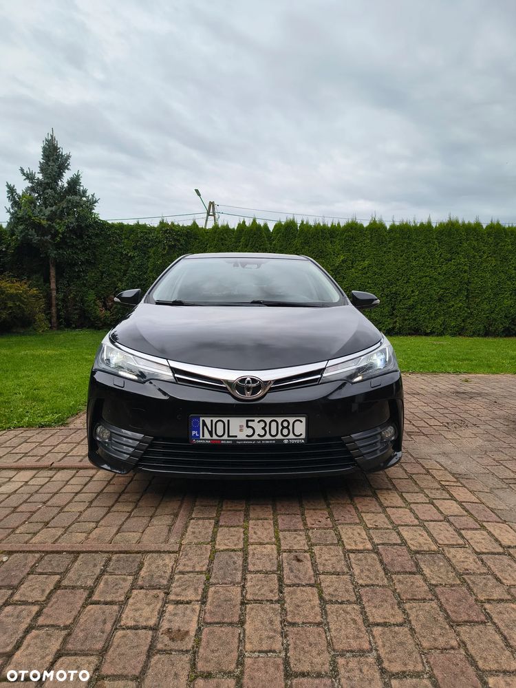 Toyota Corolla 1.6 Premium - 9
