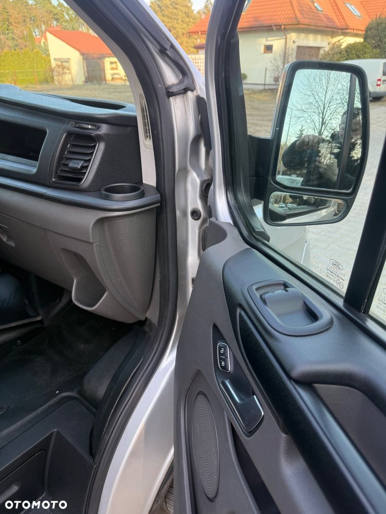 Ford Transit Custom - 19