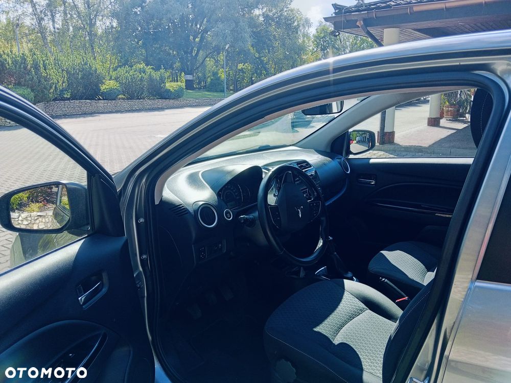 Mitsubishi Space Star 1.2 Intro Edition+ - 12