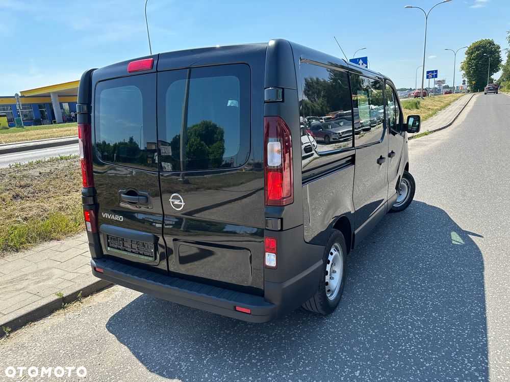Opel Vivaro - 4