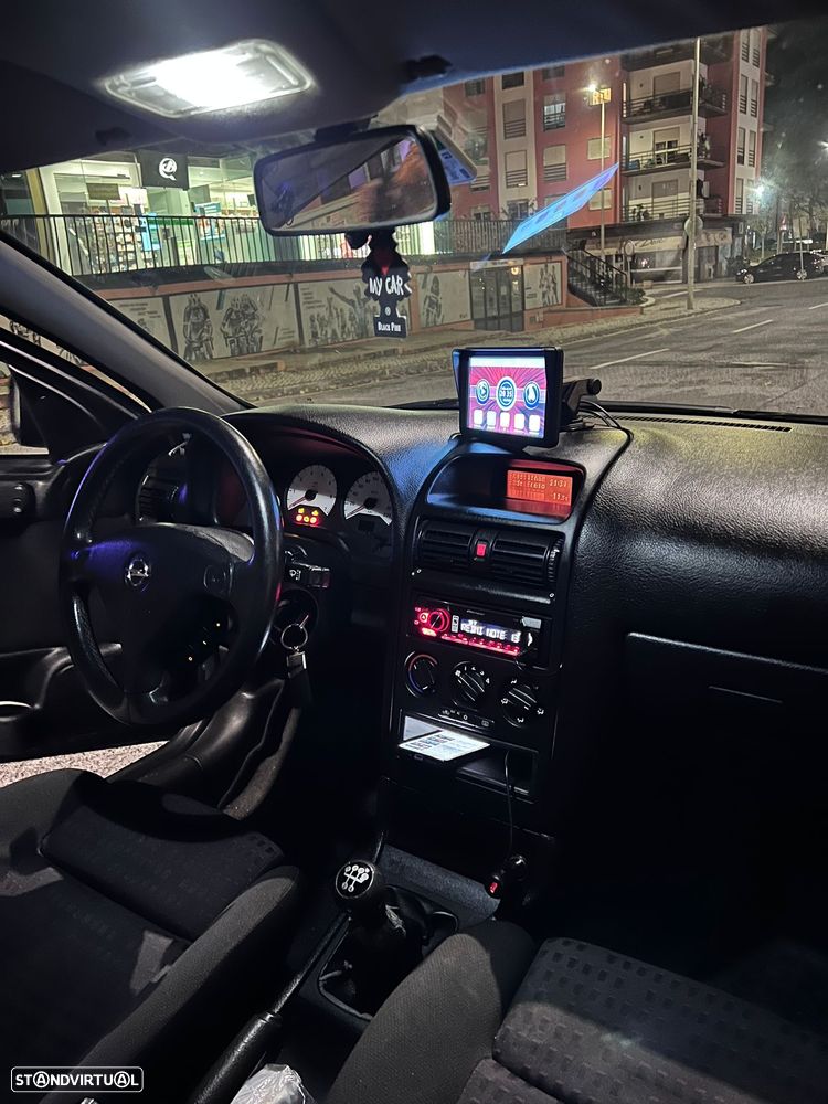 Opel Astra 1.4 Sport - 5