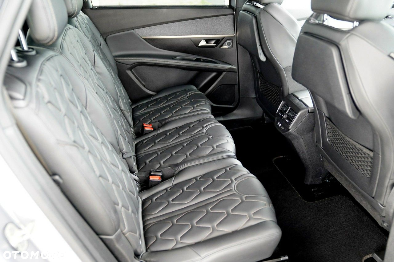 Peugeot 5008 - 26