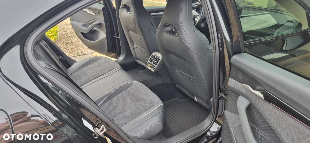 Skoda Superb 2.0 TSI Sportline DSG - 24