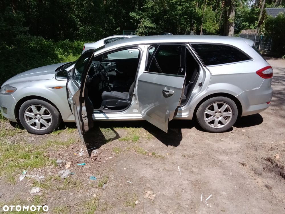 Ford Mondeo 2.0 TDCi Ghia - 3