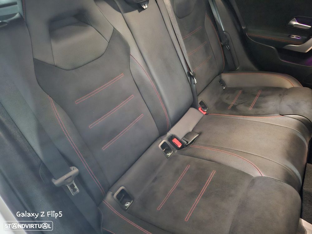 Mercedes-Benz A 180 d AMG Line Aut. - 30