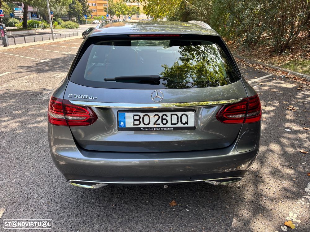 Mercedes-Benz C 300 BlueTEC Hybrid - 5