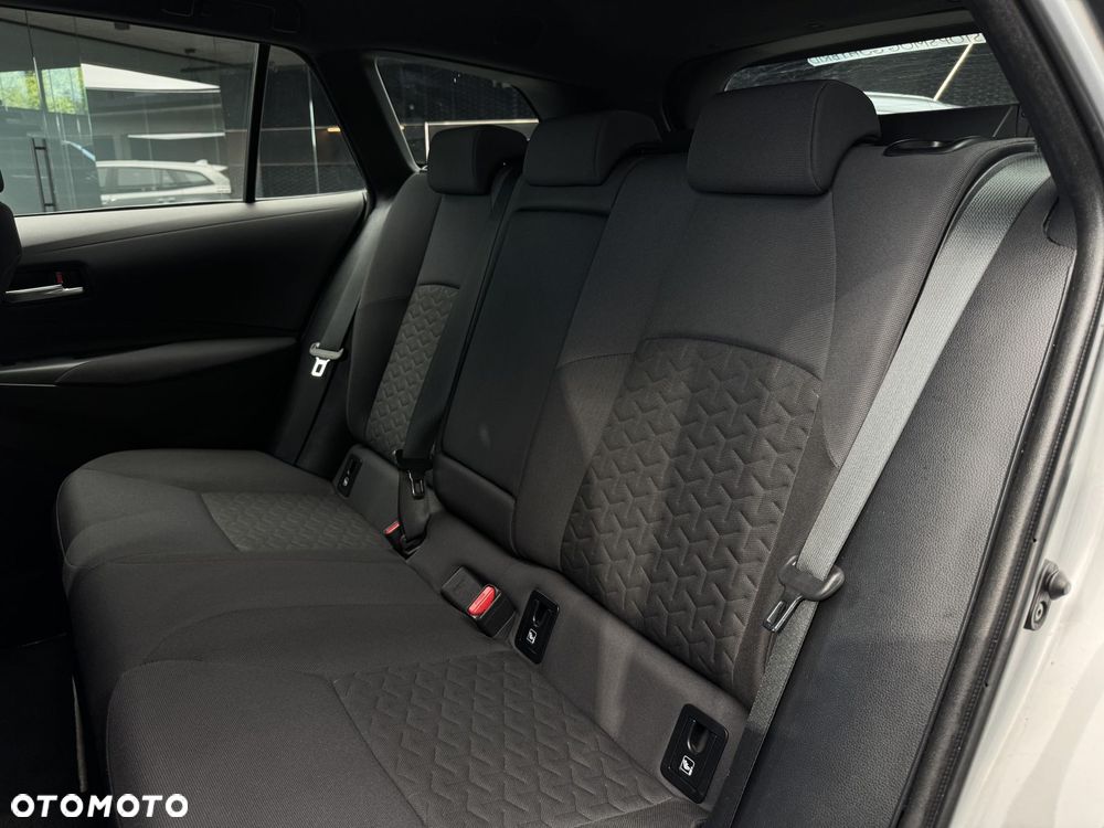 Toyota Corolla 2.0 Hybrid Comfort - 15