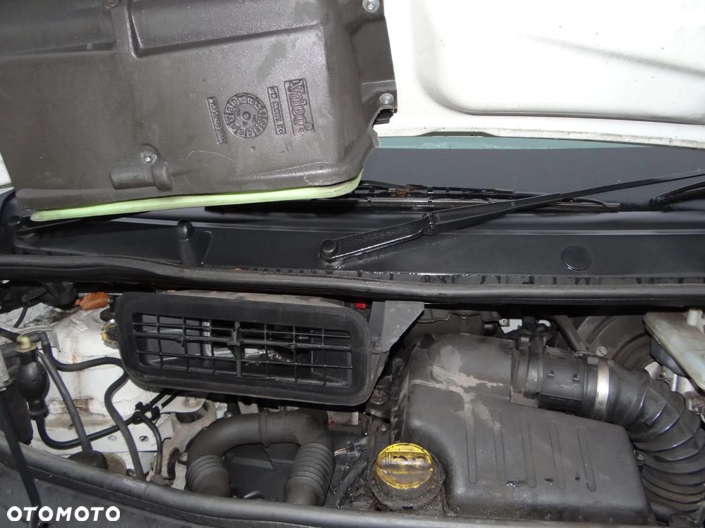 Trafic II lift Vivaro 2011 rok - 9