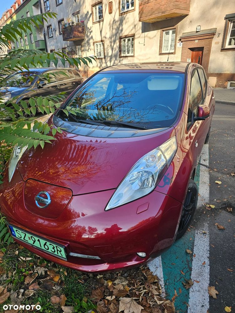 Nissan Leaf 2016 photo 2