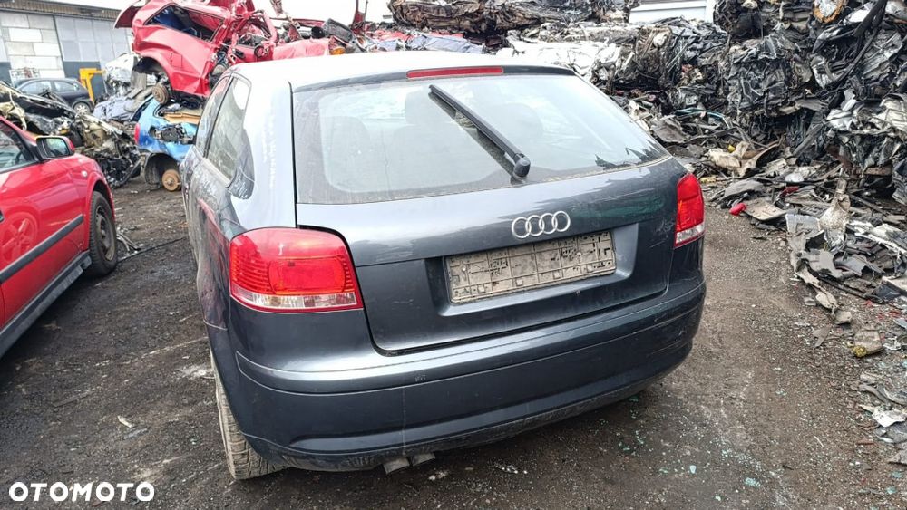 35956 Audi A3 8P model od 03-08 przedlift silnik 2.0 TDI 140 km BKP skrzynia GRF lakier LX7Z - 8
