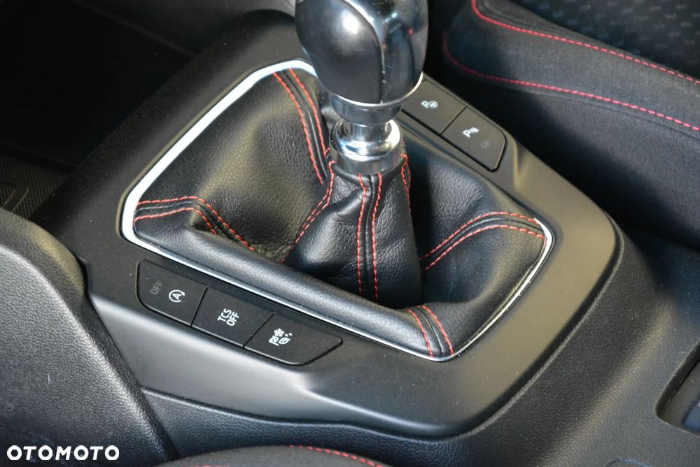 Ford Focus 2.0 EcoBlue ST-Line - 36