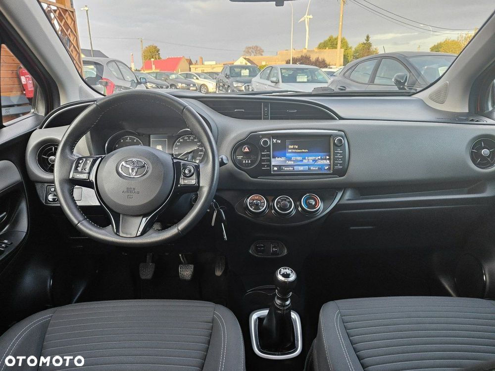 Toyota Yaris - 17