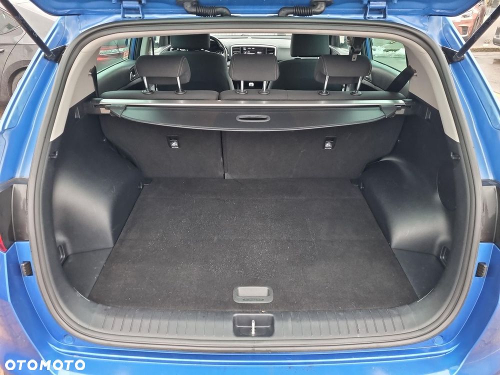 Kia Sportage 1.6 GDI L 2WD - 12