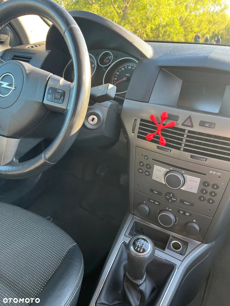 Opel Astra - 11