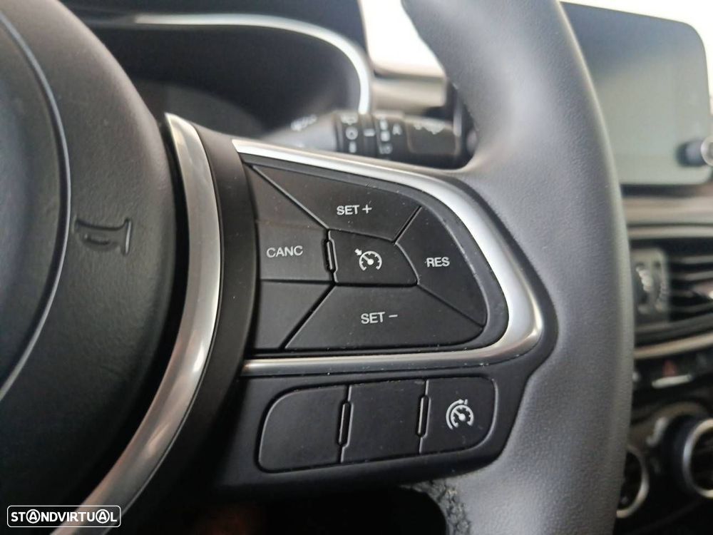 Fiat Tipo 1.3 MultiJet Life - 18