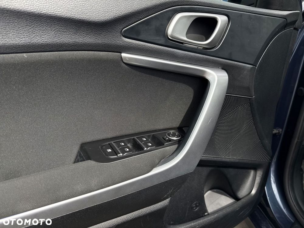 Kia Ceed 1.4 T-GDI M - 10