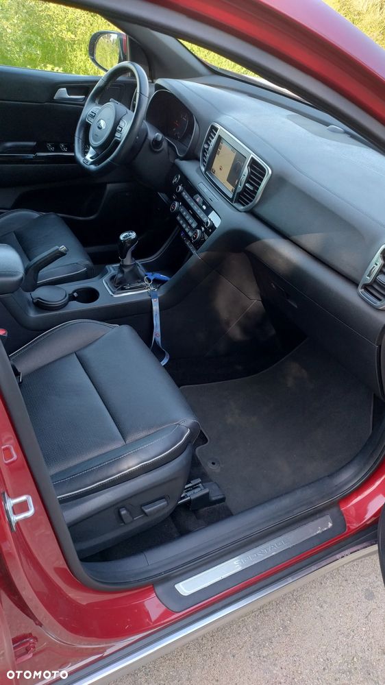 Kia Sportage 2,0 CRDI AWD GT Line - 31