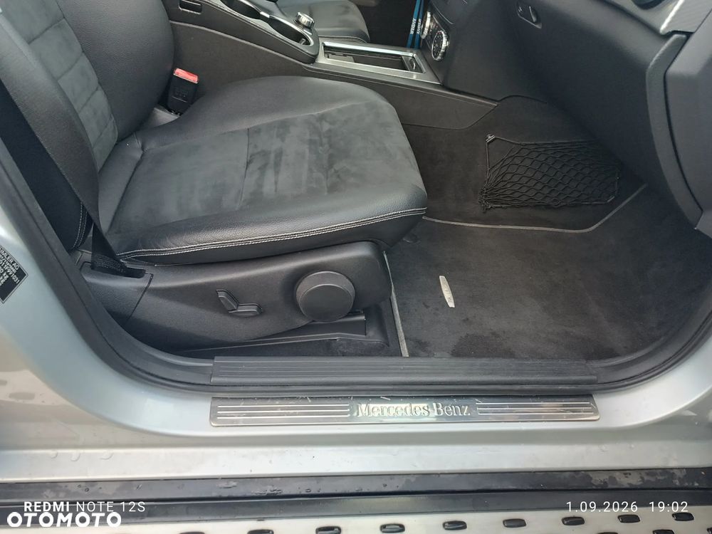 Mercedes-Benz GLK 200 CDI DPF BlueEFFICIENCY 7G-TRONIC - 18