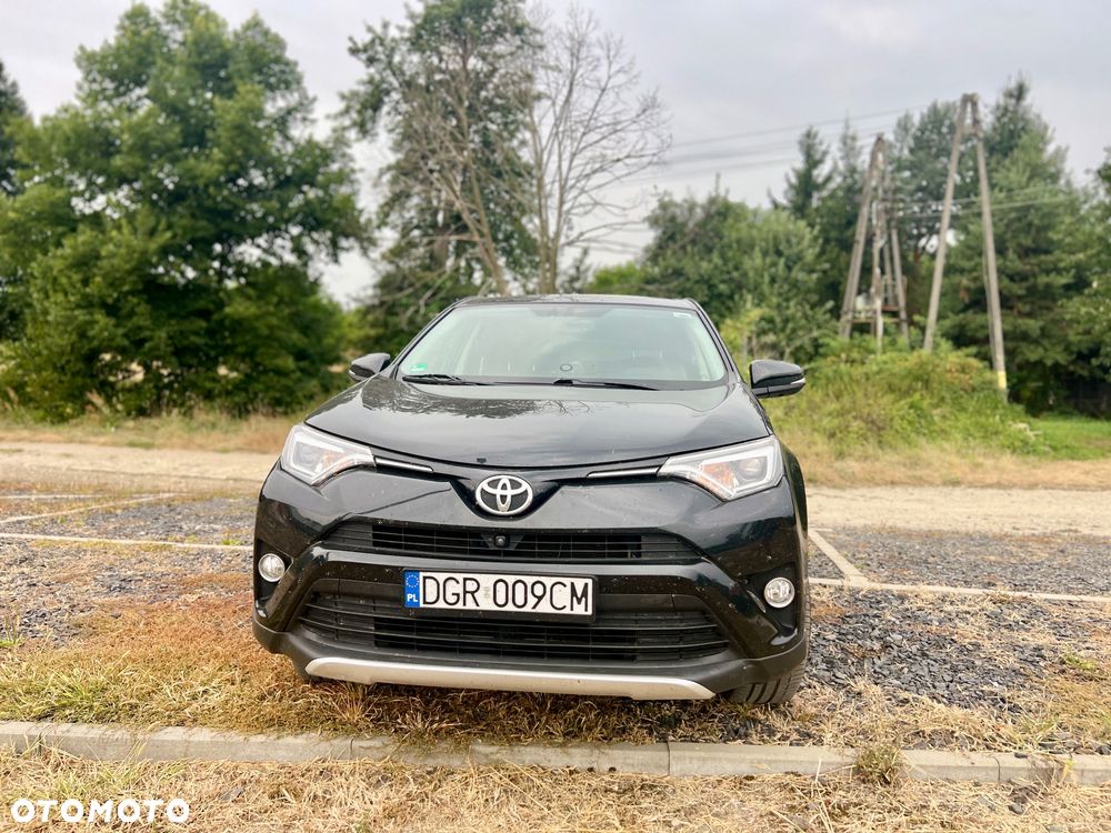 Toyota RAV4 - 3