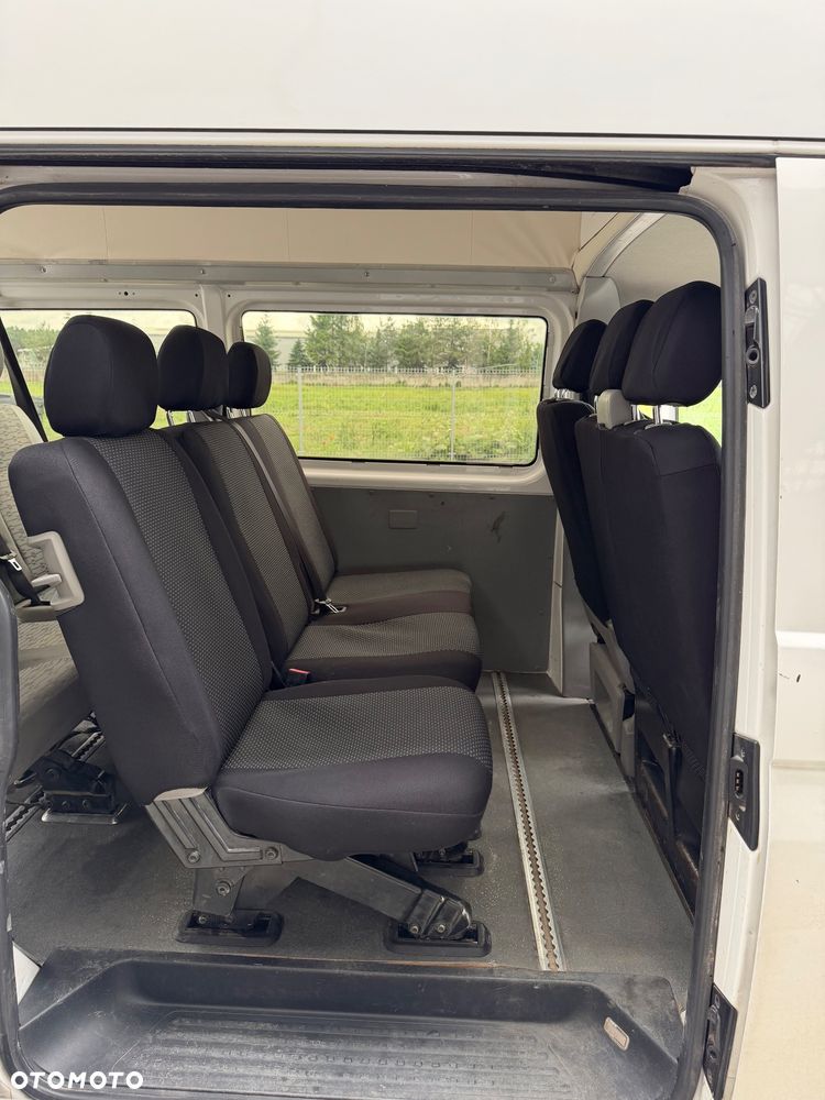 Volkswagen Transporter L2H2 - 15