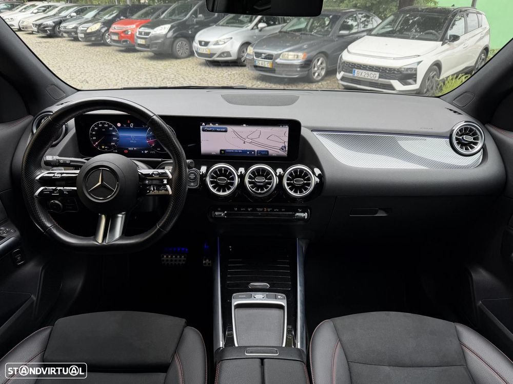 Mercedes-Benz GLA 200 AMG Line - 4
