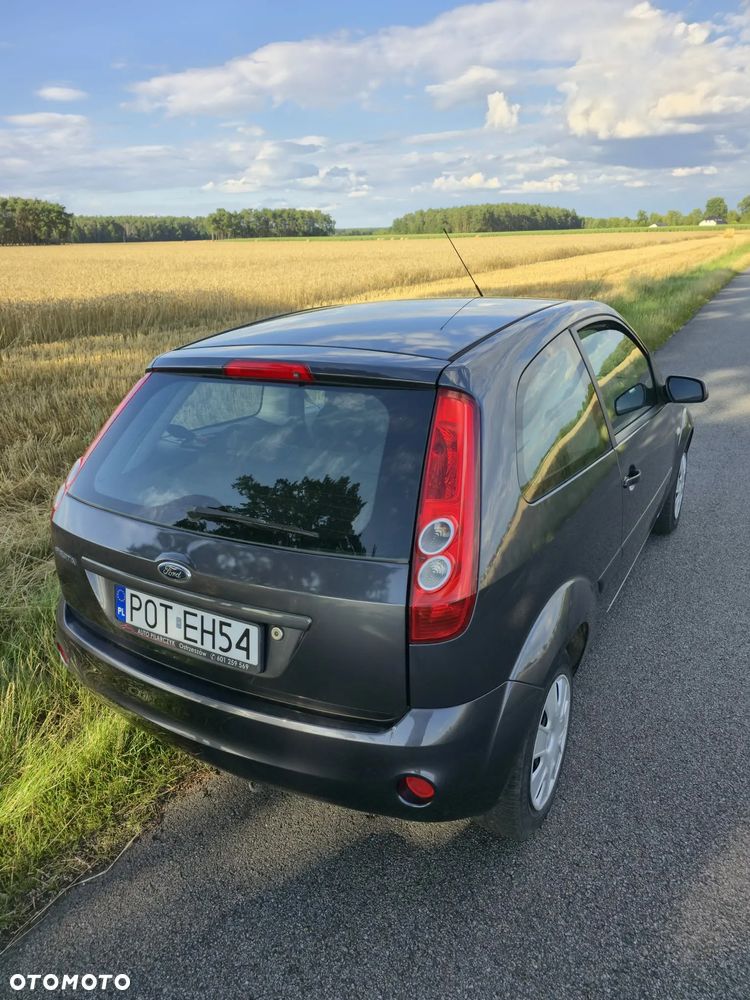 Ford Fiesta 1.3 Trend - 5