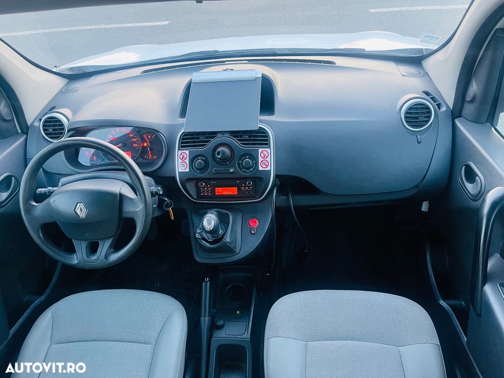 Renault Kangoo ver-grand-blue-dci-95-equilibre - 9