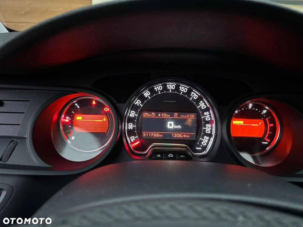 Citroën C5 2.0 HDi Exclusive - 11