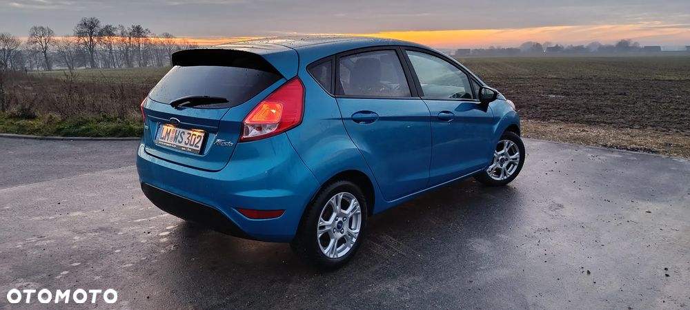 Ford Fiesta 1.0 EcoBoost Champions Edition - 4
