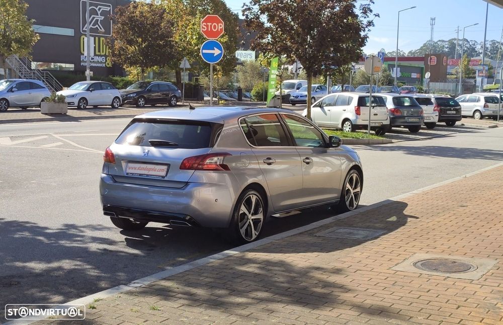 Peugeot 308 - 4