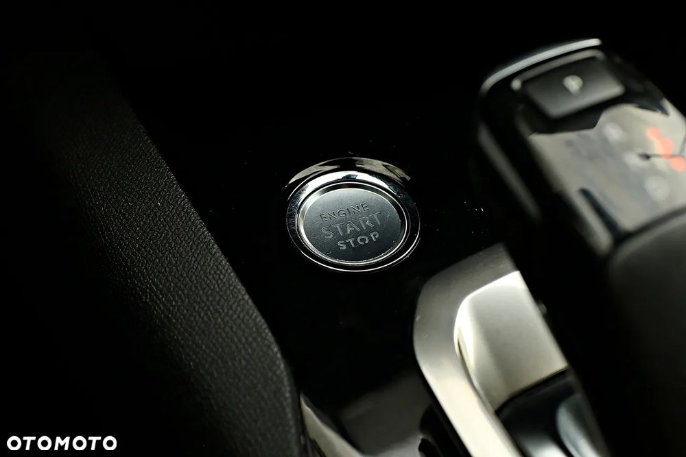 Peugeot 5008 BlueHDi 180 EAT8 GT - 31