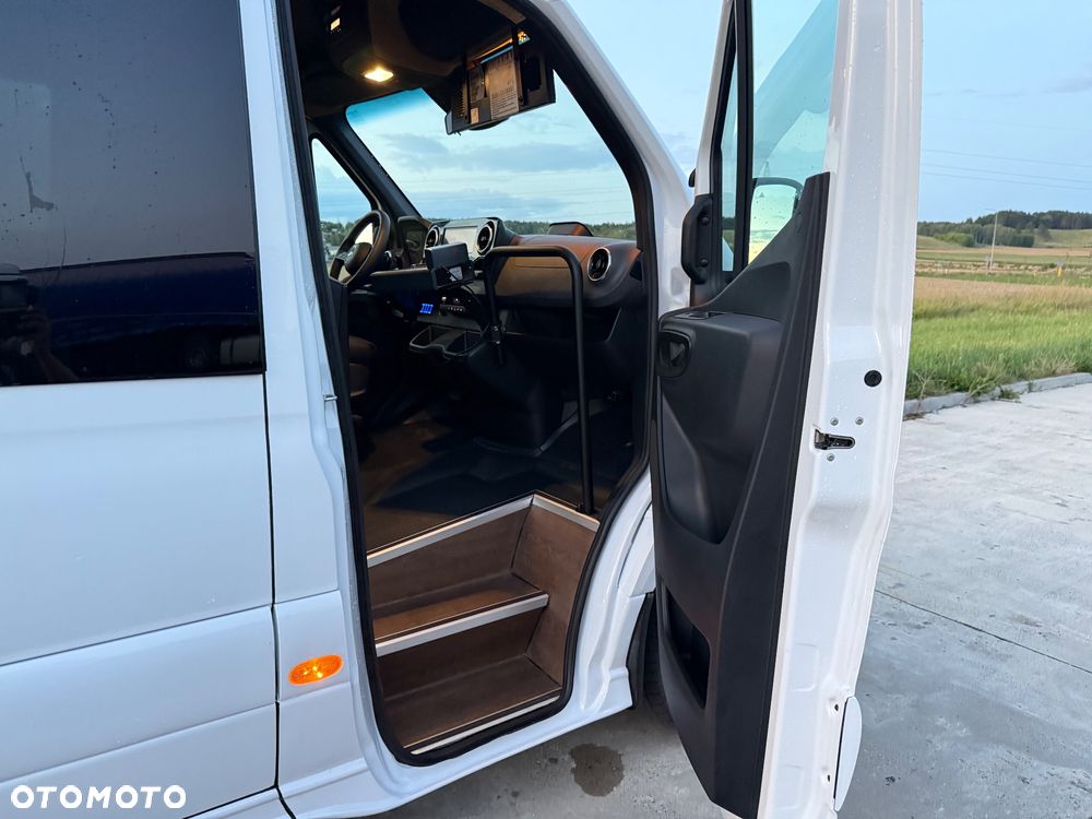 Mercedes-Benz Sprinter 517 24 miejsca NOWY - 10
