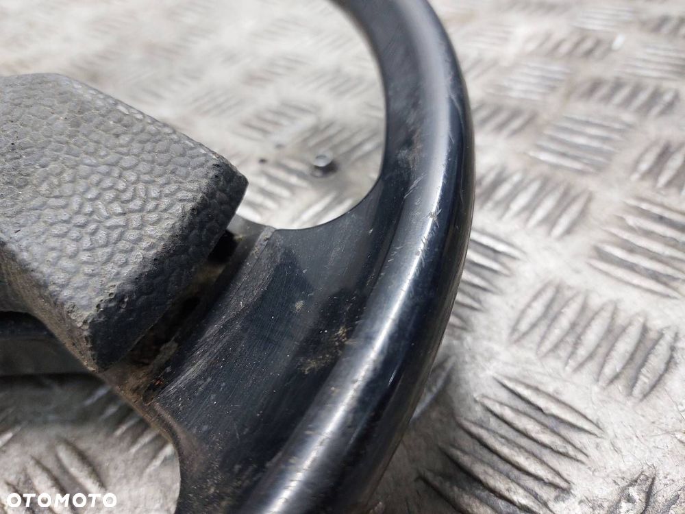 KIEROWNICA SKODA 105 S I - 4