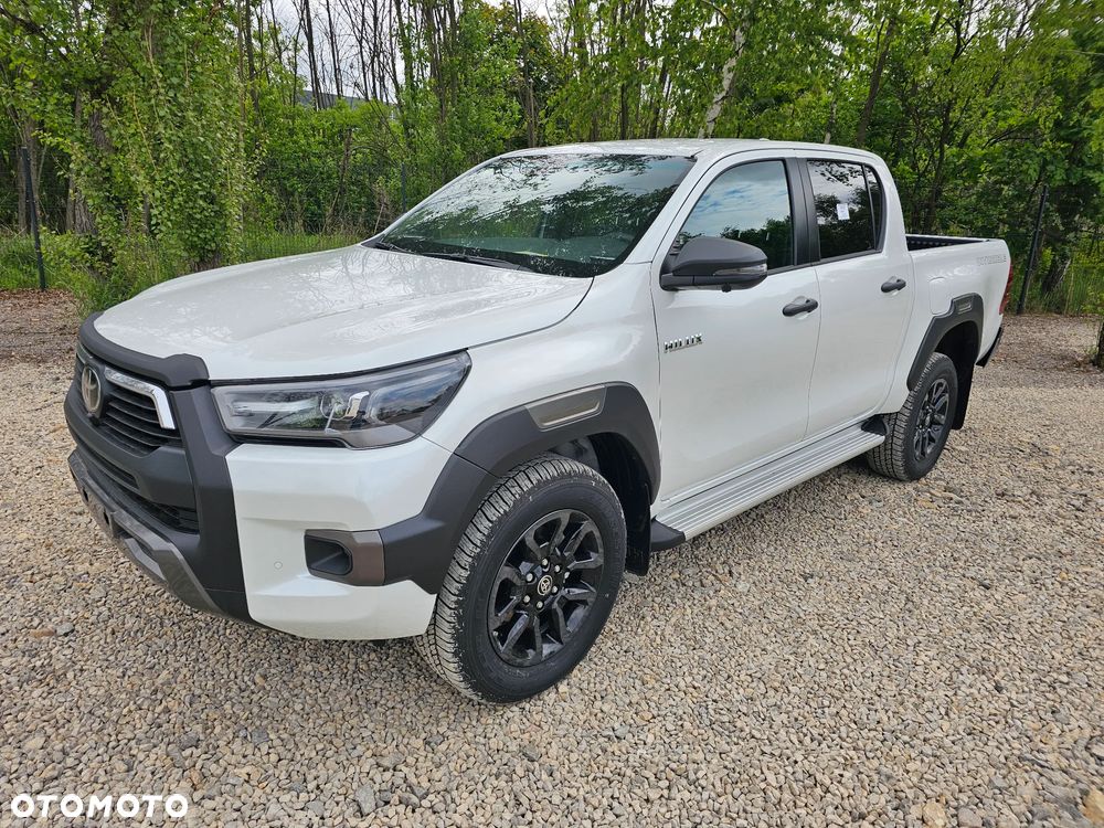 Toyota Hilux 2.8 D-4D Double Cab Invincible 4x4 - 24