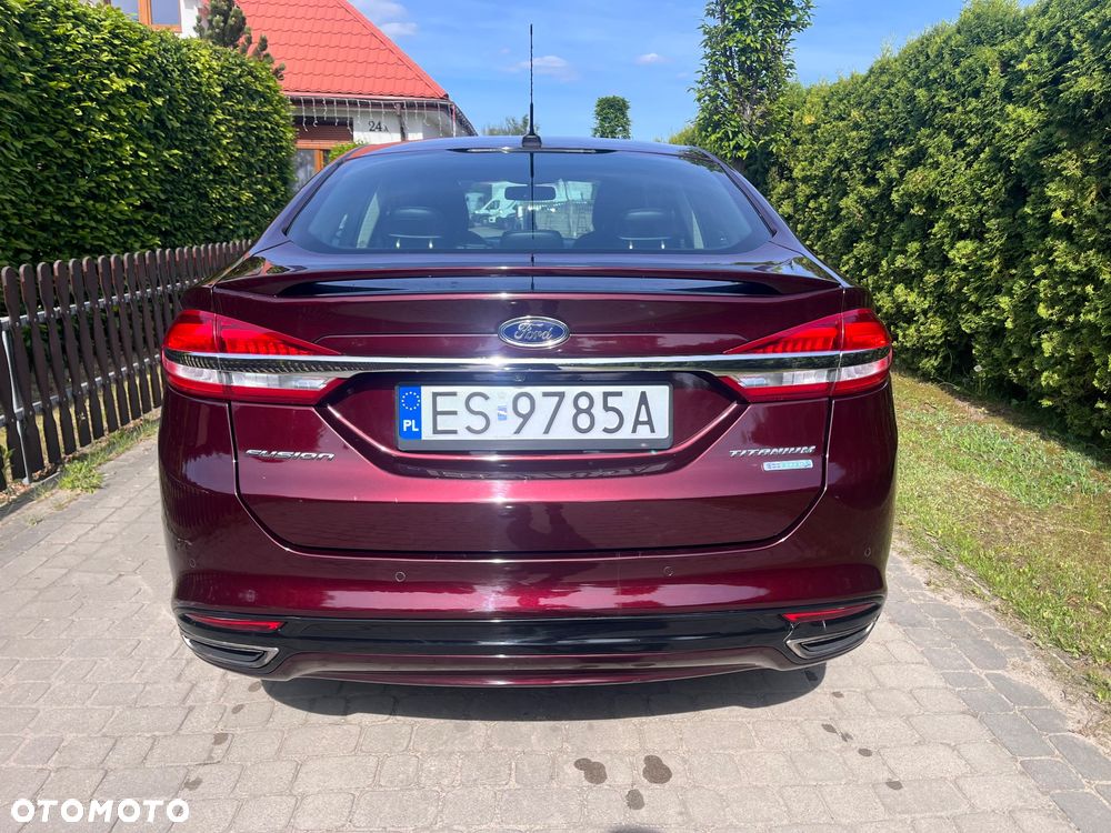 Ford Fusion 2.0 EcoBoost Titanium - 4