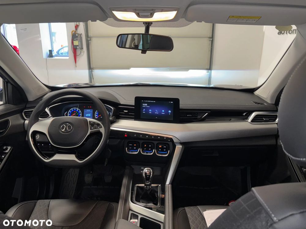BAIC 3 1.5T Luxury - 14
