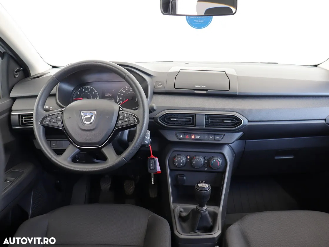 Dacia Logan - 10