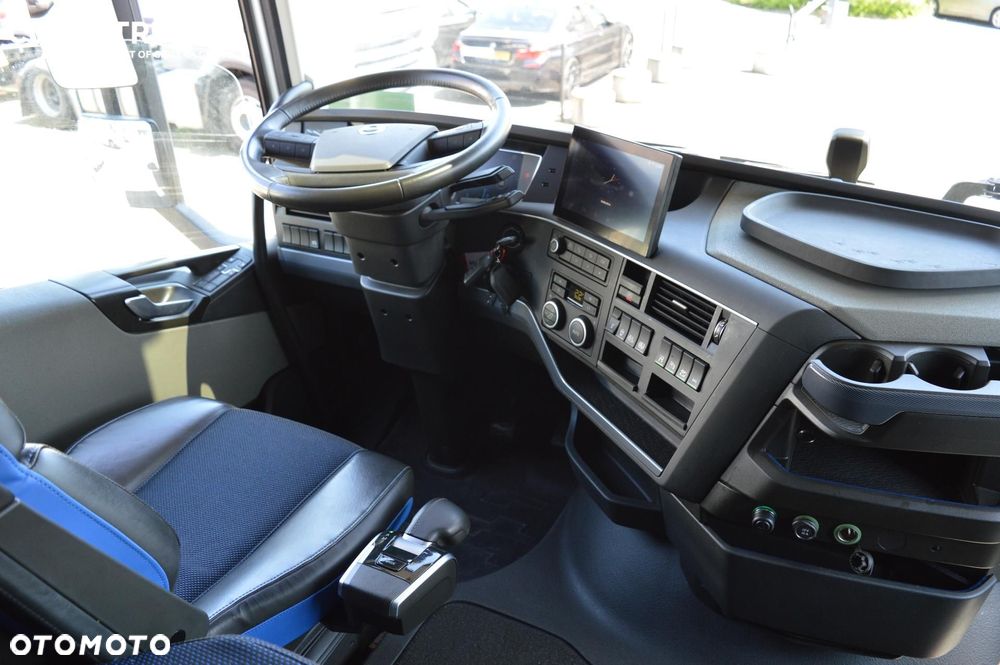 Volvo FH 460 Globetrotter XL i-Save - 14