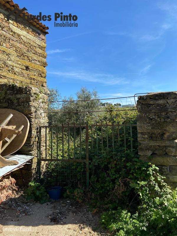 Moradias em Ruína - Grande imagem: 5/5