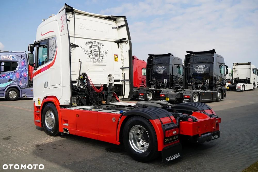 Scania S 580 / V8 / RETARDER / KLIMA POSTOJOWA / CAŁA NA PODUSZKACH / ALUFELGI  /  SKÓRY / OPONY 100% / - 8